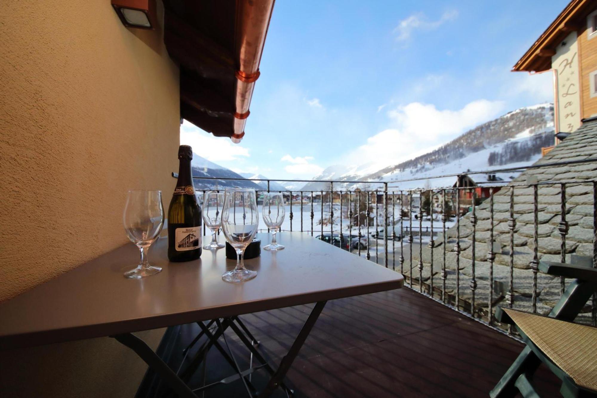 Danubio - Happy * Livigno